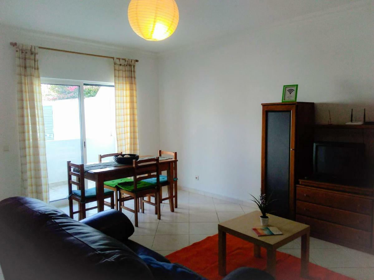 Apartamentos Monica كوارتيرا المظهر الخارجي الصورة