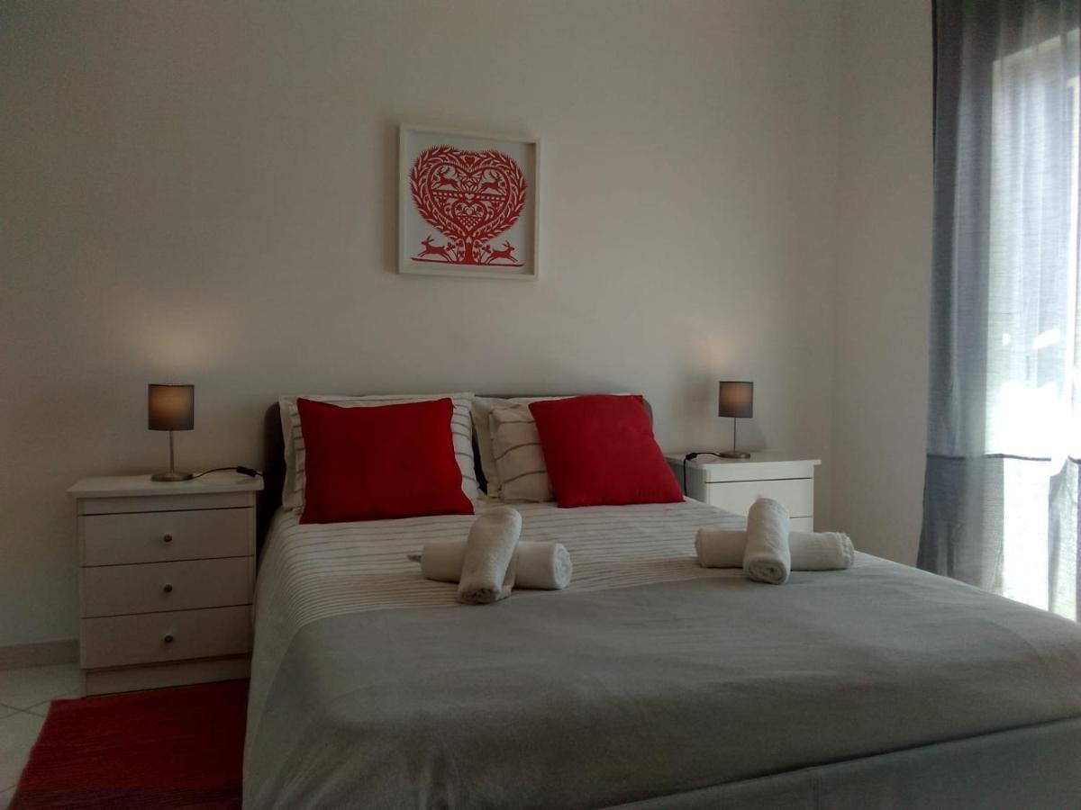 Apartamentos Monica كوارتيرا المظهر الخارجي الصورة