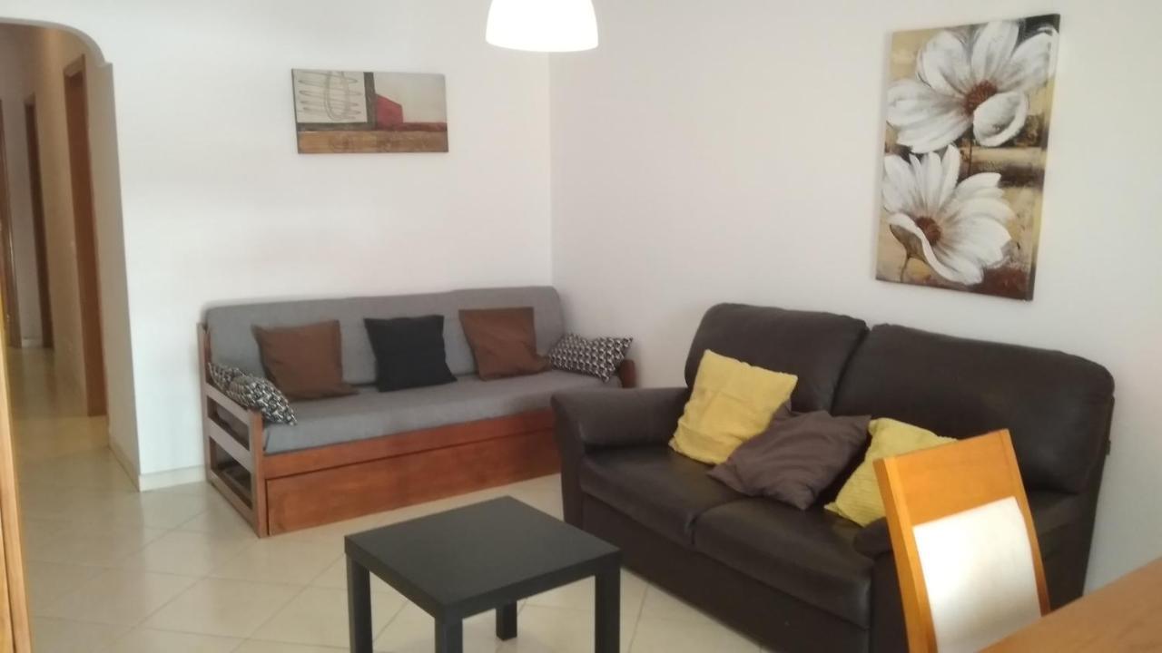 Apartamentos Monica كوارتيرا المظهر الخارجي الصورة