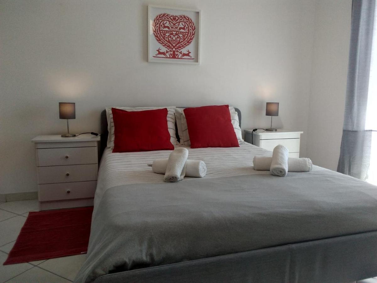 Apartamentos Monica كوارتيرا المظهر الخارجي الصورة