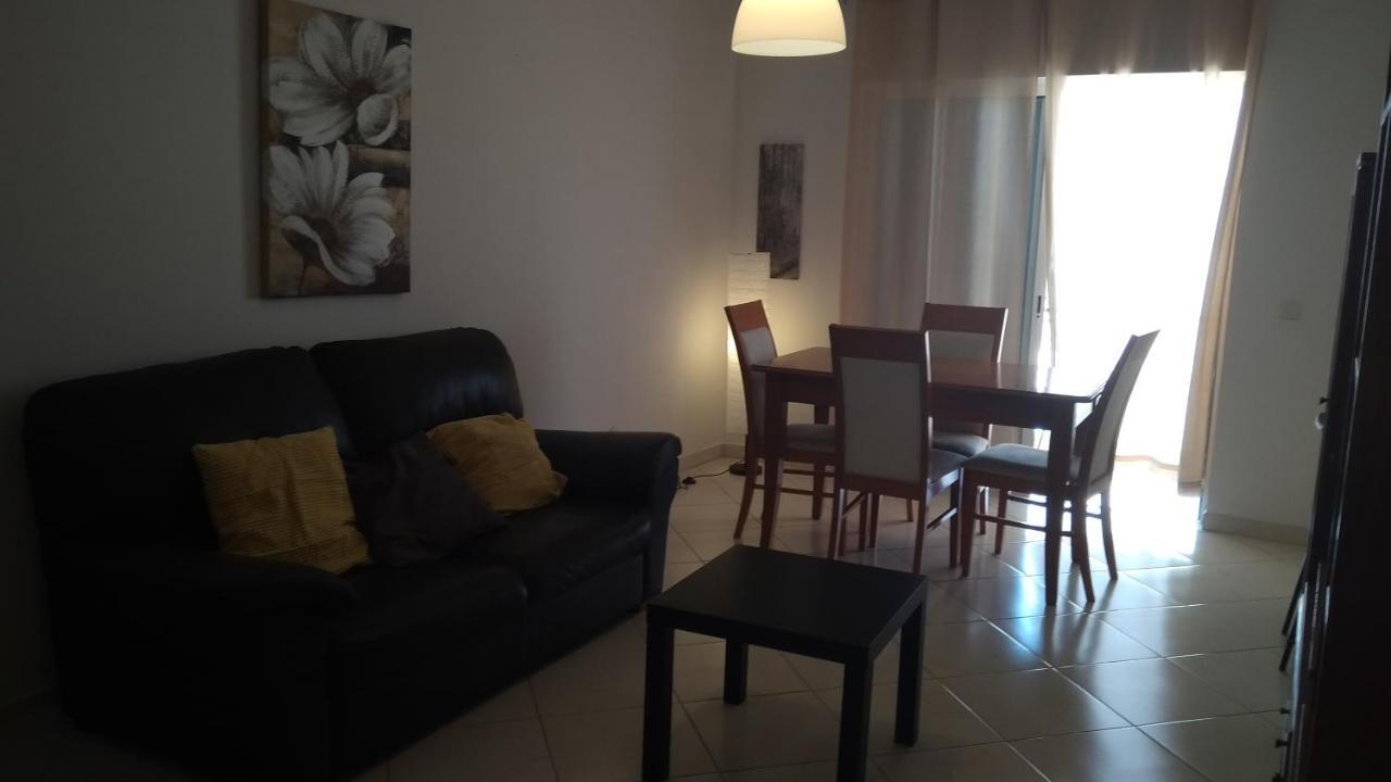 Apartamentos Monica كوارتيرا المظهر الخارجي الصورة