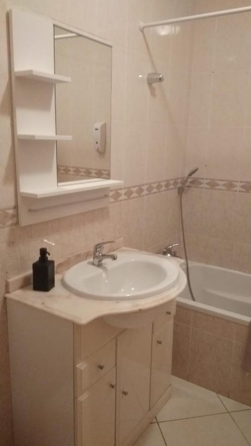 Apartamentos Monica كوارتيرا المظهر الخارجي الصورة